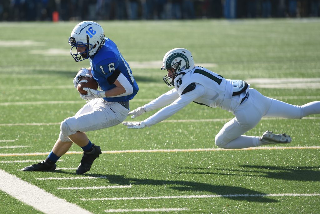 Quakertown stuffs rival Pennridge for Thanksgiving victory – PA Prep Live