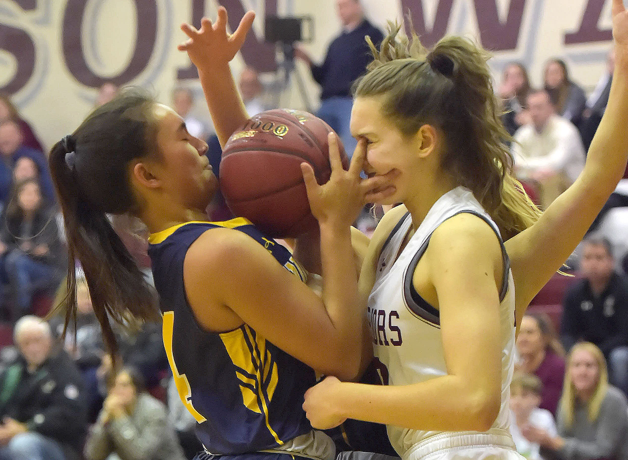 surge-gives-unionville-come-from-behind-win-over-henderson-girls