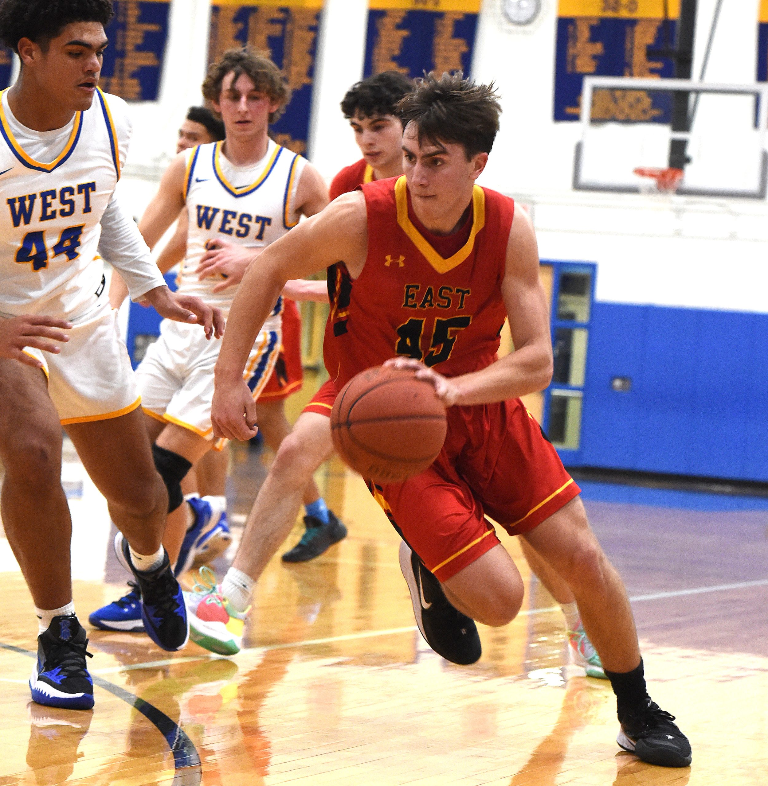Boys Basketball WC East downs Penn Wood, gets ninth seed in district